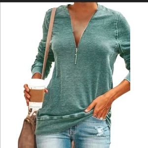 Green 3/4 sleeve half zip